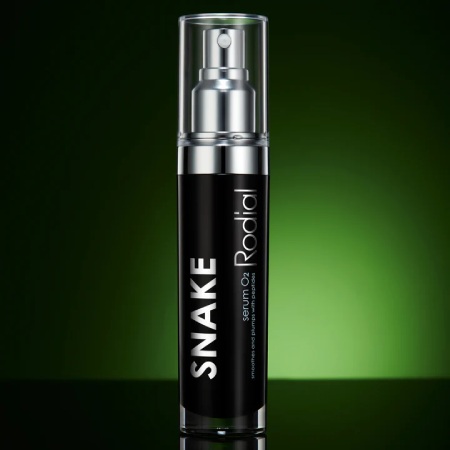 Rodial Snake Serum 02
